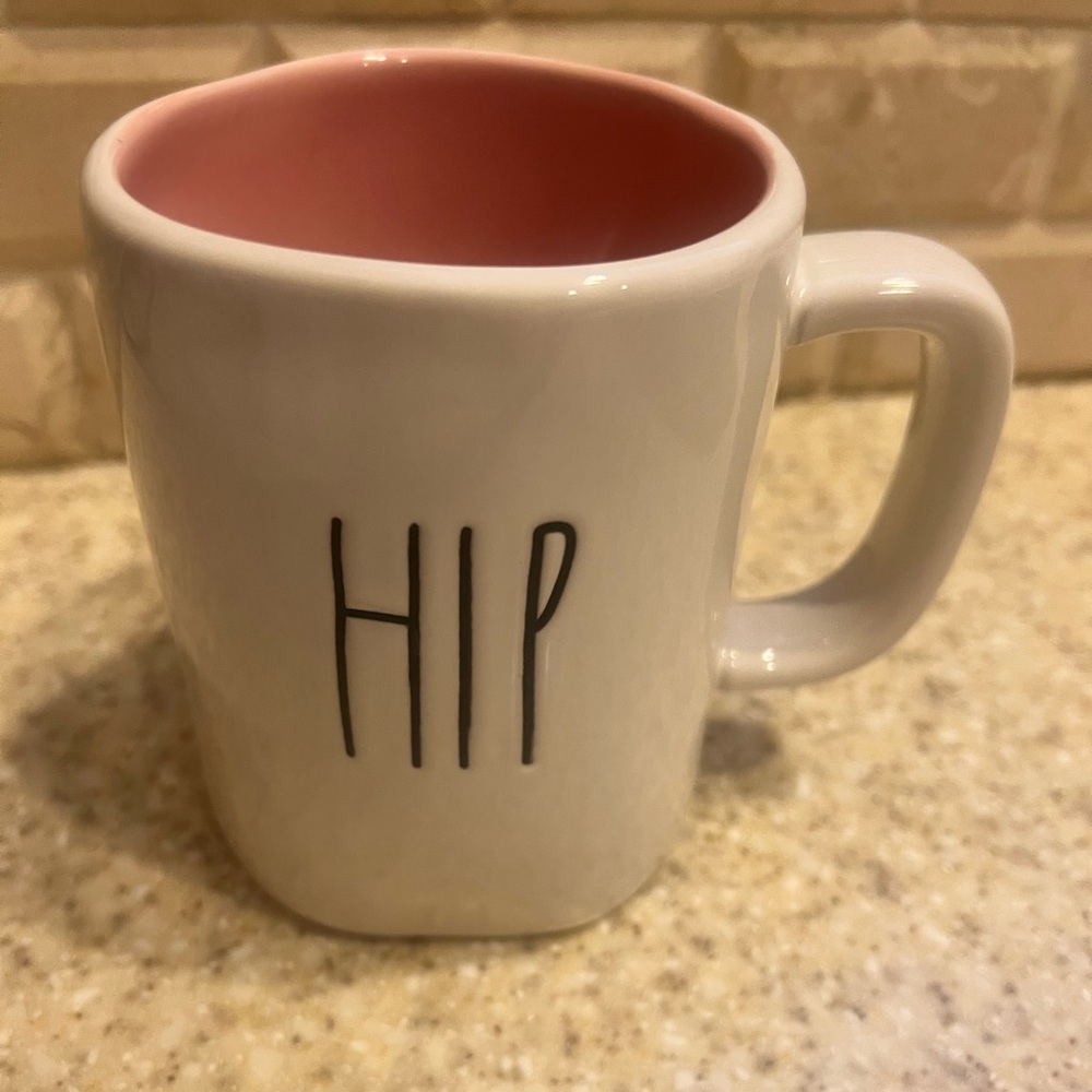 Rae Dunn Easter Mug